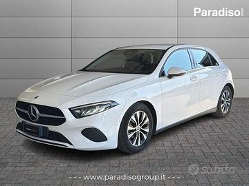 Mercedes-Benz Classe A 180d - 2023 - 116CV DI...