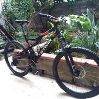 Bici Btwin Rockrider 520s Full Suspension
