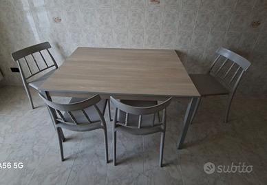 Tavolo cucina + sedie