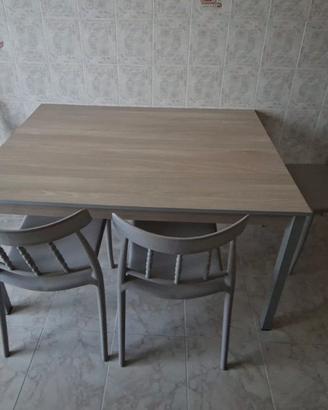 Tavolo cucina + sedie