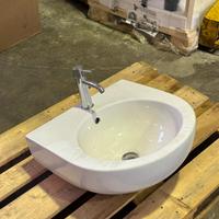 SET: 2 wc, 1 bidet, 2 lavandini (sospesi)