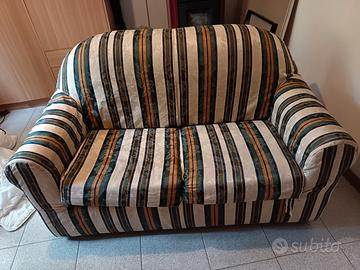 Divanetto trasformabile in lettino