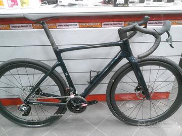 SCOTT ADDICT GRAVEL 20 CARBON SRAM RIVAL AXS 2x12