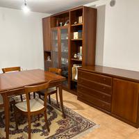 Soggiorno in stile ben conservato
