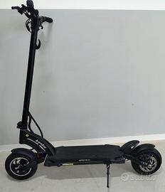 monopattino Kaabo Mantis 10 nero