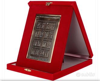 Replica Porta Santa Basilica San Pietro