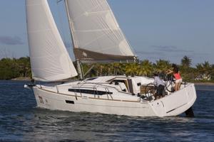 Jeanneau Sun Odyssey 349 (2015)
