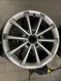 Cerchi 17” originali mercedes.