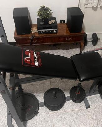 Attrezzatura home gym.