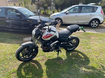 Yamaha mt03 650 per neopatentati 