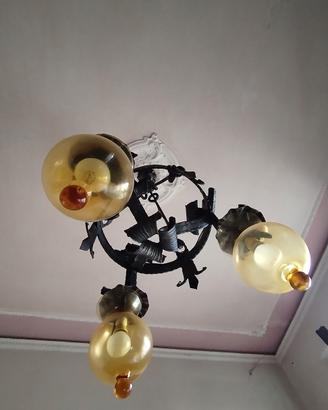 Lampadari d’epoca in ferro battuto artigianali 