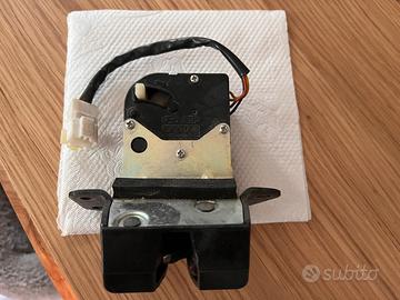 Blocco apertura cofano kia rio