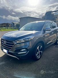 Hyundai Tucson 1.7 X-Possible