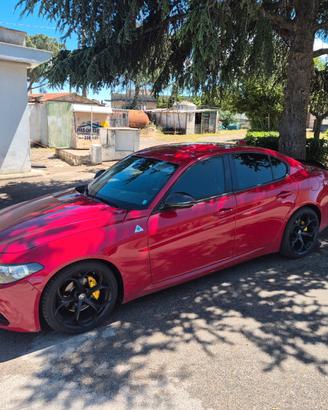 Alfa Romeo Giulia 2.2 Turbodiesel 160 CV AT8 super