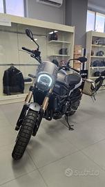 Benelli Leoncino 800 Trail