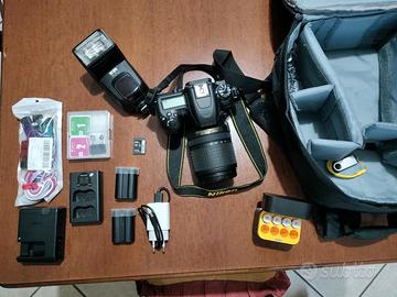 nikon D 7500 piu accessori e obbietivo