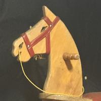 Cavallo a dondolo vintage