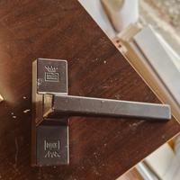 Maniglia Shuco serie Royal per finestre