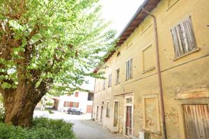 RUSTICO A MONTEVECCHIA