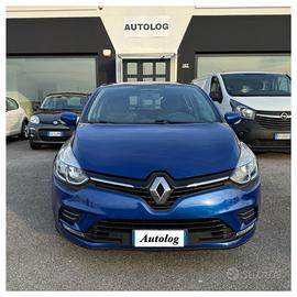 Renault Clio N1 5 POSTI