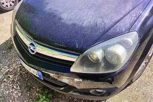 OPEL ASTRA GTC 1.9 16v CDTi 150cv