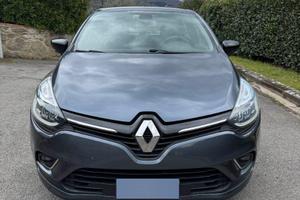 Renault Clio Moschinio Zen 12V 90CV 5 Porte 2019