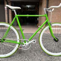 Bicicletta scatto fisso ( o libero )