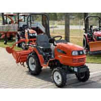 TRATTORE - KUBOTA KJ 11 - 113 H. DI LAVORO!