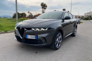 Alfa Romeo Tonale plug in hybrid