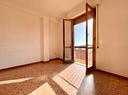 ampio-appartamento-con-vista-mare-zona-centrale