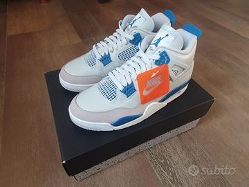 Nike - Air Jordan 4 Retro