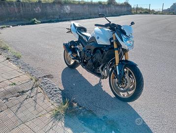 Yamaha fz8 2010