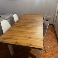 Tavolo in Rovere Chiaro