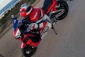 Moto tenuta in modo maniacale pronta all'uso