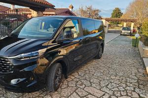ford  tourneo custom