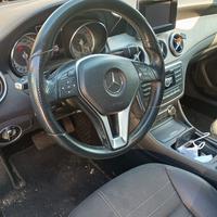 GLA 200 sport autotmatica km 144000 prezzo 11900