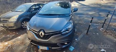 Scenic grigio metallizzato 2018 full optional
