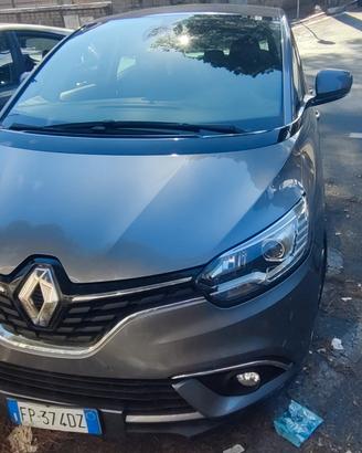 Scenic grigio metallizzato 2018 full optional