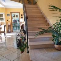 Villa bifamiliare indipendente ad arce