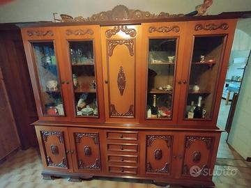 Mobile credenza lavorato