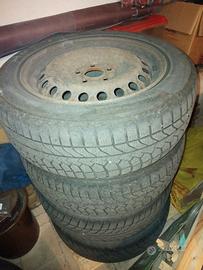 Gomme invernali su cerchio