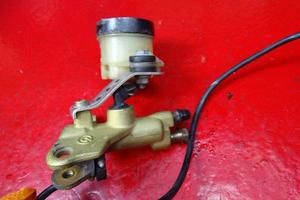 POMPA FRENO DUCATI S2R S4R 900 SS