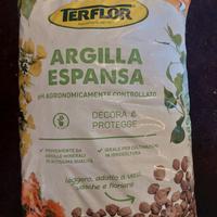 Argilla espansa 10l più 5l