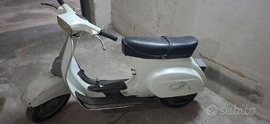 Vespa 50 Special