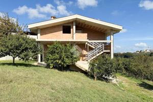 VILLA SINGOLA A VASTO