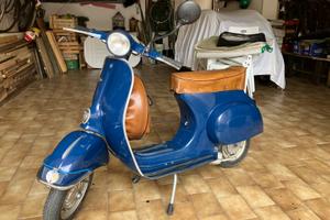 Piaggio Vespa 50cc 1976 conservata