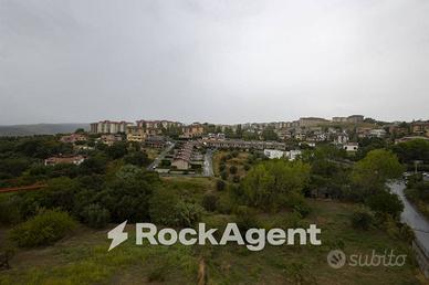 Appartamento di 150 m² con 4 locali a Catanzaro