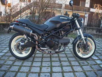 Ducati Monster 695