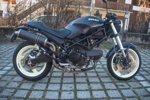 Ducati Monster 695