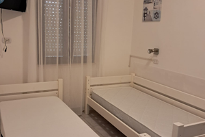 Giugno luglio tutto libero fronte mare economica s